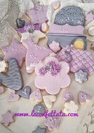 biscotti decorati battesimo, battesimo bambina, biscotti eleganti, biscotti rosa, segnaposto battesimo