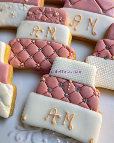 biscotti-matrimonio-torta-rosa-antico-bianco