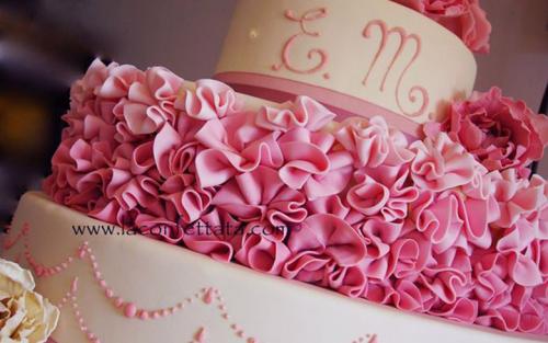 torta-matrimonio-ricci-rosa-particolare