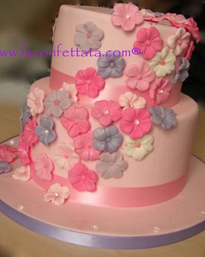 torta-matrimonio-rosa-fiori-strass